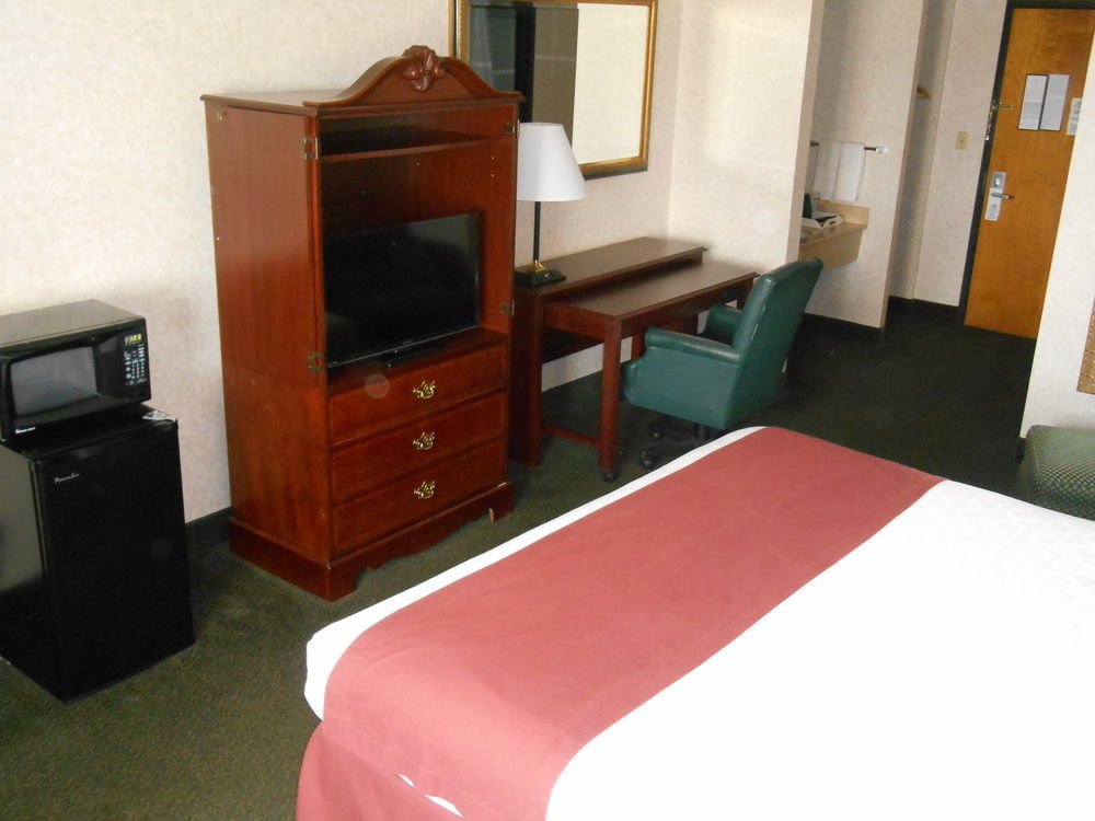 Baymont By Wyndham Sioux Falls North,I-29,Russell St, Airport Extérieur photo