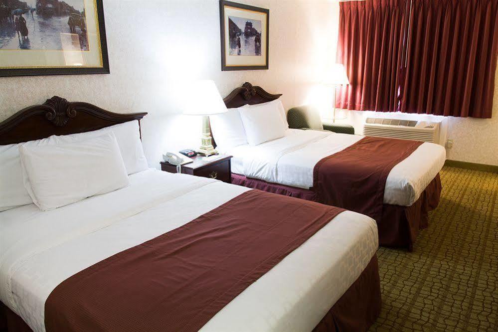 Baymont By Wyndham Sioux Falls North,I-29,Russell St, Airport Extérieur photo