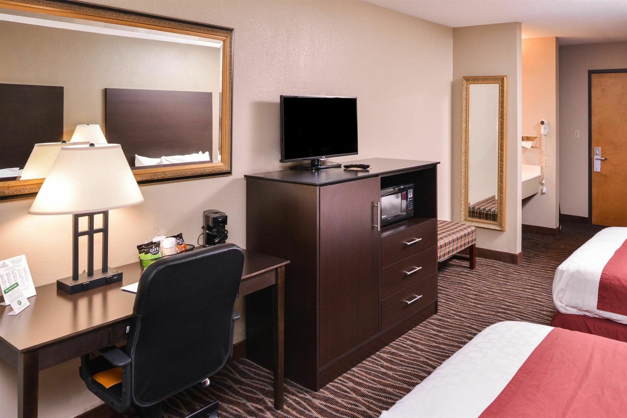 Baymont By Wyndham Sioux Falls North,I-29,Russell St, Airport Extérieur photo