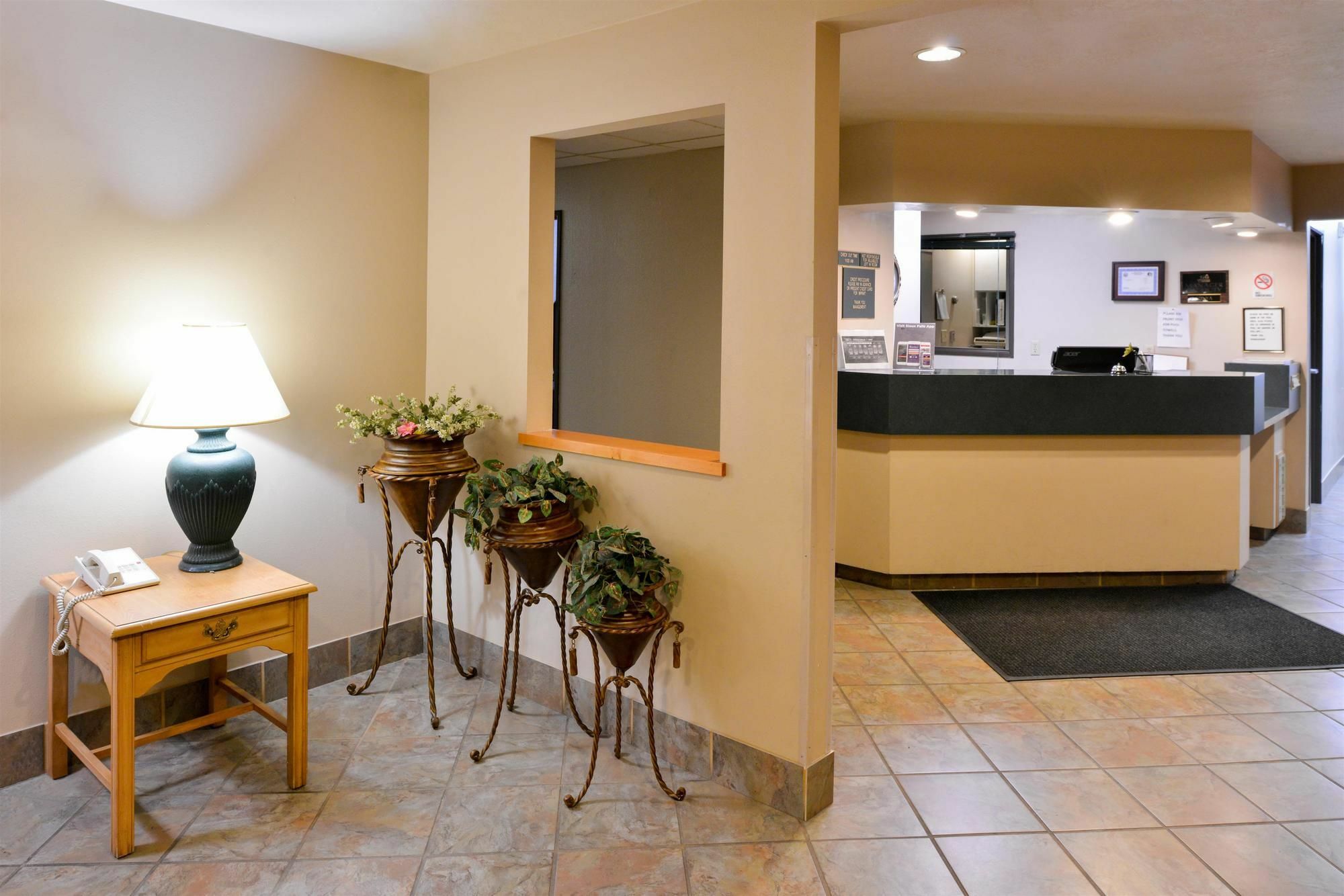 Baymont By Wyndham Sioux Falls North,I-29,Russell St, Airport Extérieur photo